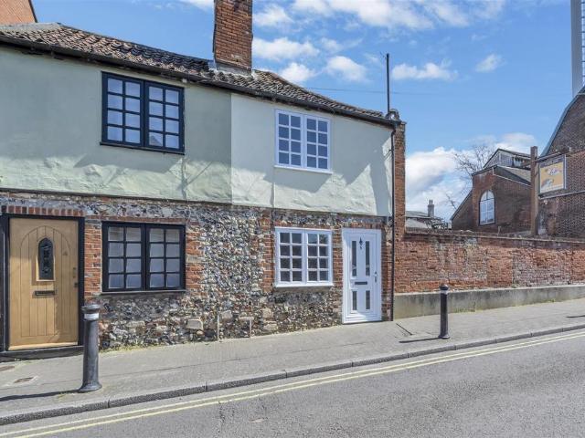 House for sale in Chedburgh, Suffolk