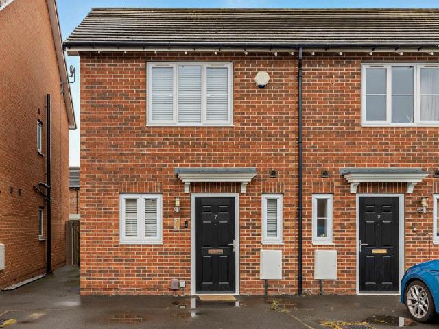 House for sale in Castleford, West Yorkshire