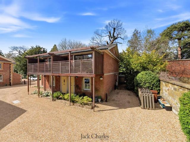 House for sale in Ferndale, Sandown Park