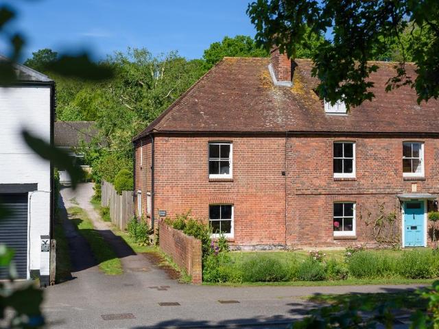 House for sale in Barham, The Bridge