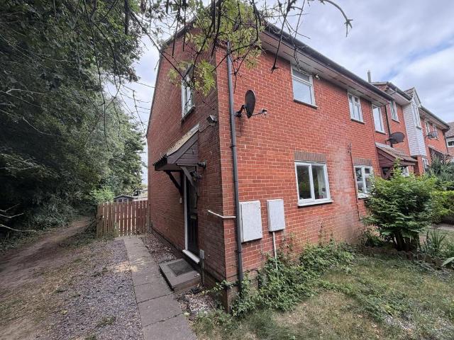 House for sale in Walton, Eastbridge