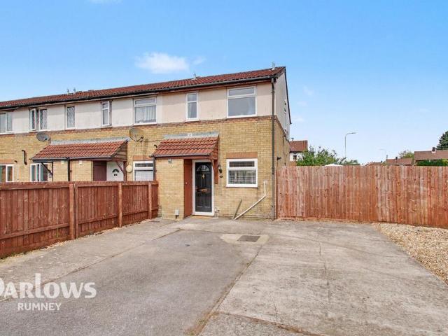 House for sale in Falcon Lodge, Wales