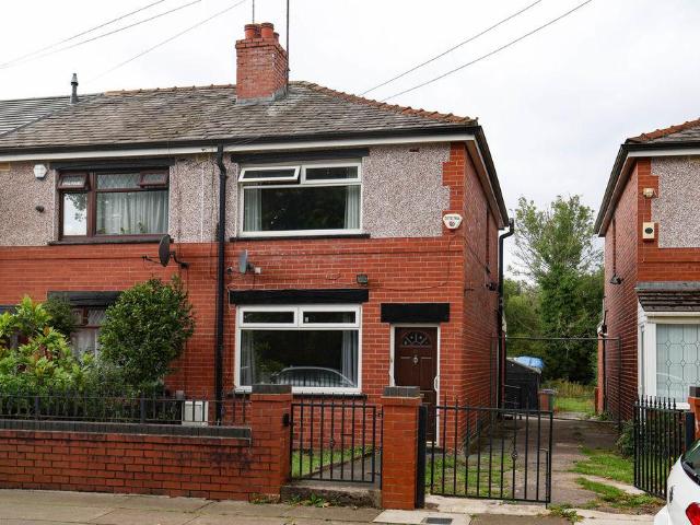 House for sale in Burnedge, Greater Manchester