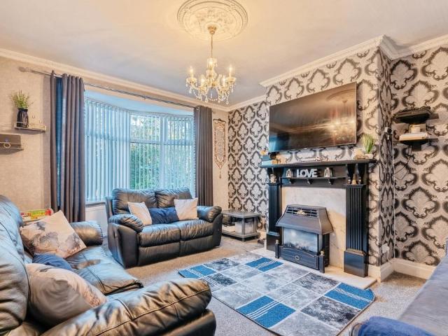 House for sale in Marsden Height, Higherford