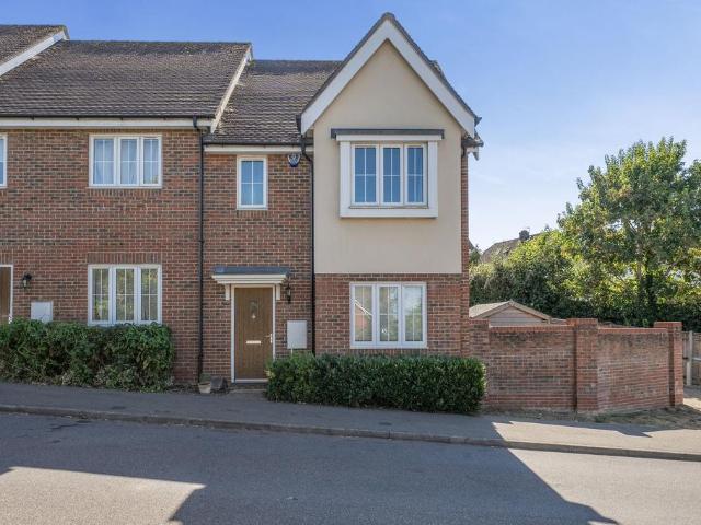 House for sale in Brook Street, Bourne Vale