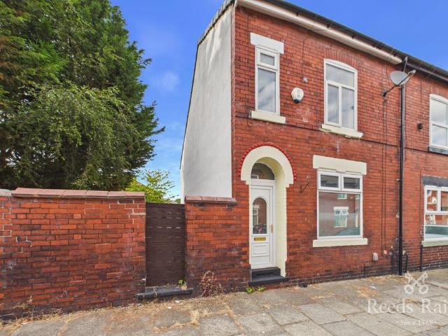 House for sale in Salford, Greater Manchester