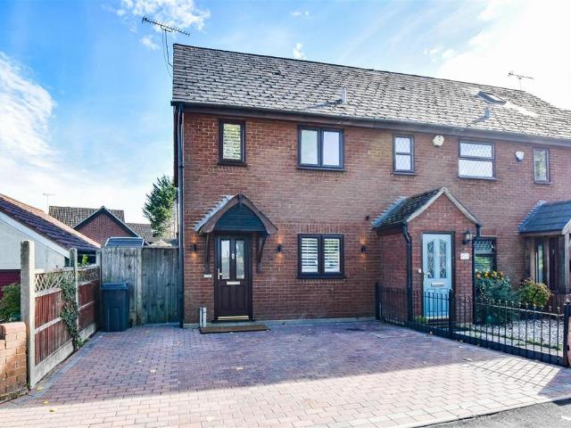 House for sale in Mountnessing, Brentwood