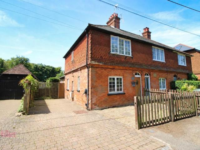 House for sale in Platt, Bourne Vale