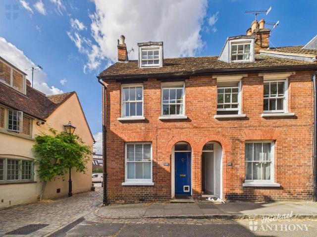 House for sale in Walton, Aylesbury