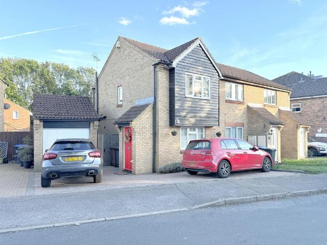 House for sale in Welham Green, Welwyn Hatfield