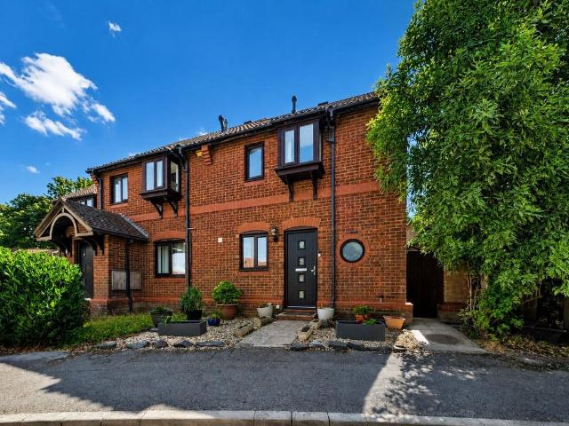 House for sale in Helford, Hampshire