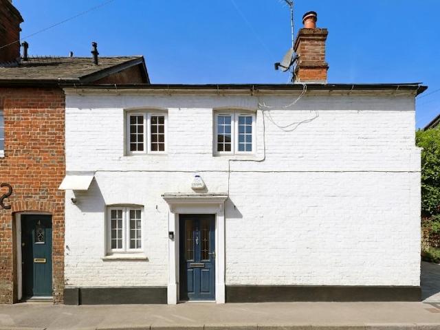 House for sale in Beaconsfield, Penn Bottom