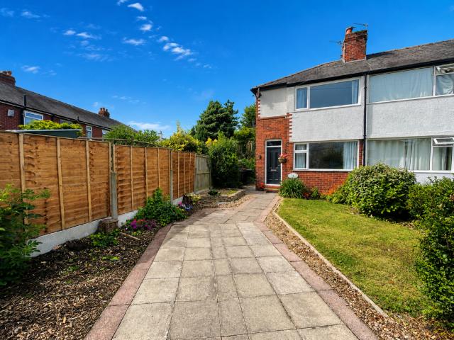 House for sale in Little Poulton, Cabus