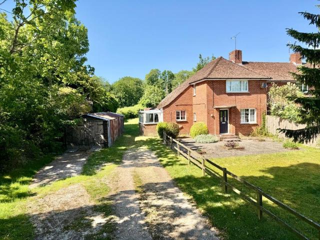 House for sale in Hampshire