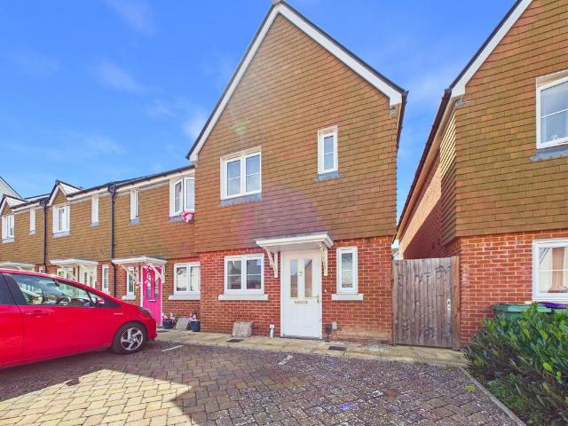 House for sale in Folkestone