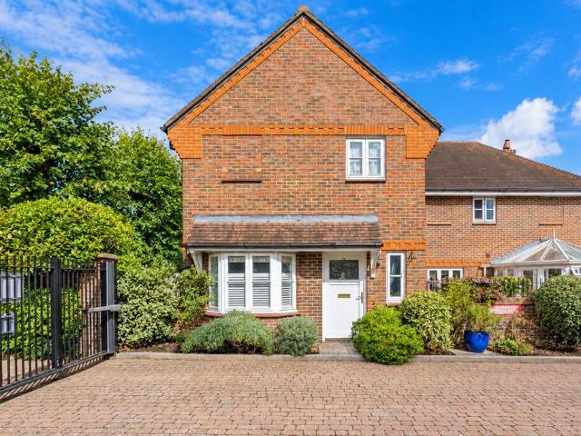 House for sale in Rose Hill, Mole Valley