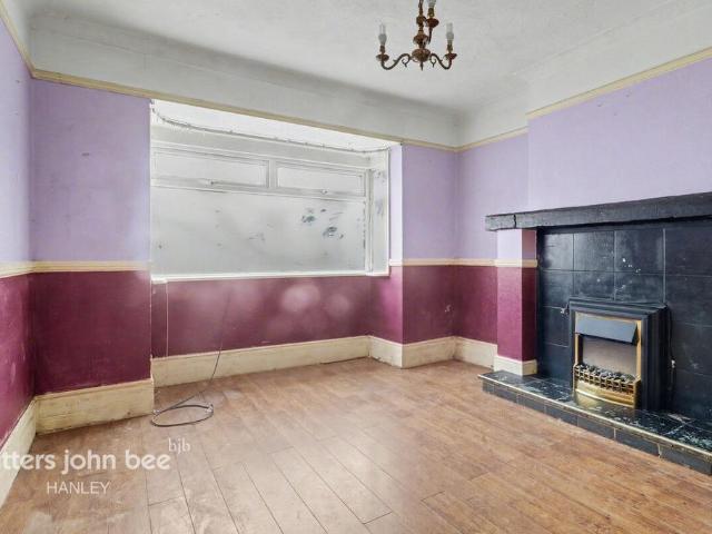 House for sale in Cheadle, Kingsley Moor