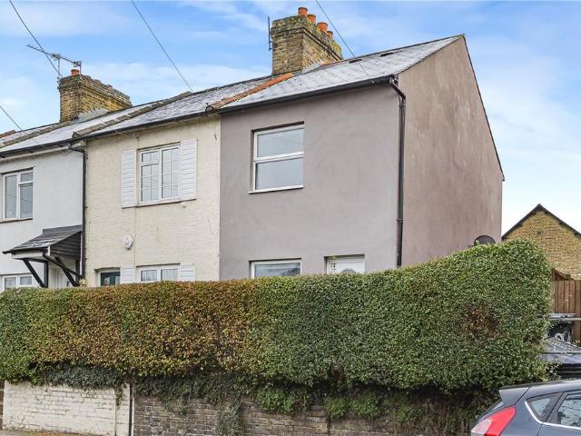 House for sale in Ramsden, Greater London
