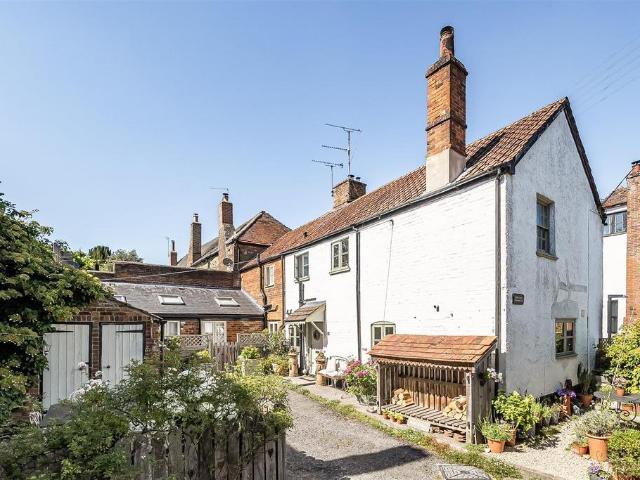 House for sale in Market Lavington, Wiltshire