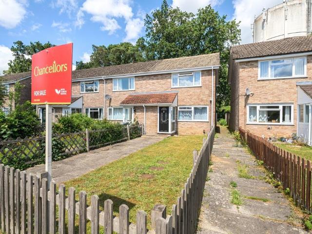 House for sale in Wash Common, Enborne