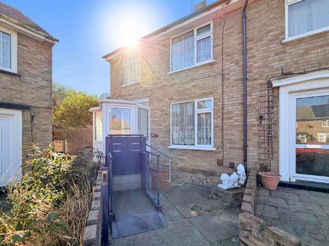 House for sale in Rainham, Gillingham