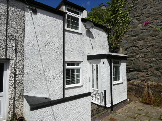 House for sale in Bethesda, Wales