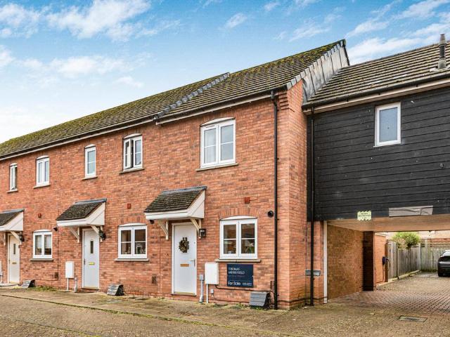 House for sale in Great Western Park North, Berrick Salome