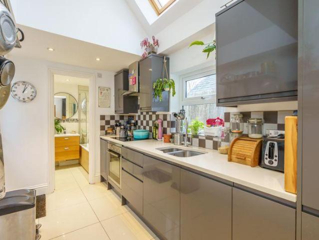 House for sale in Chichester, Littlecote