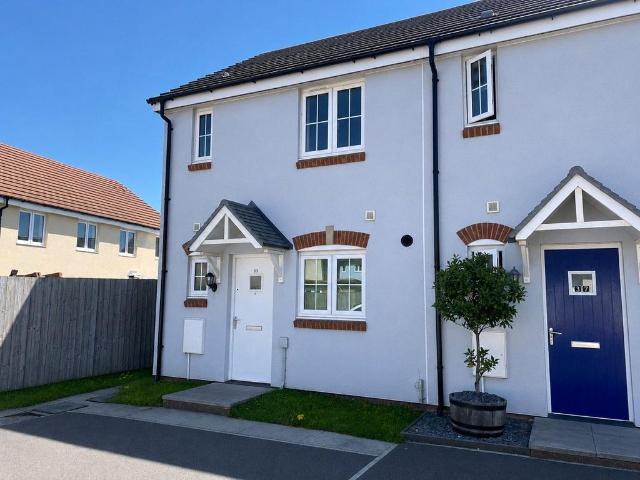 House for sale in Milford Haven, Wales