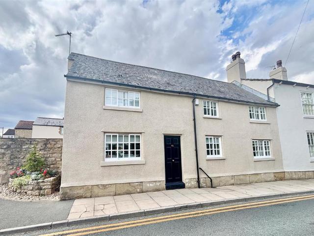 House for sale in Barwick in Elmet and Scholes, Barwick In Elmet