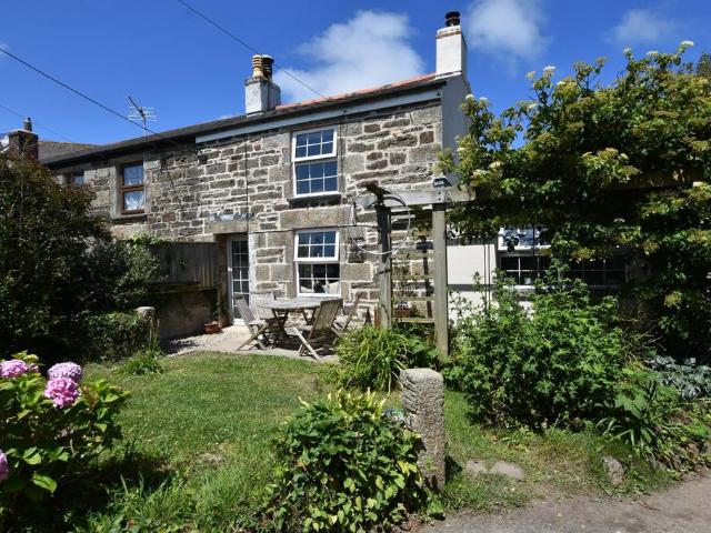 House for sale in Illogan, Cornwall
