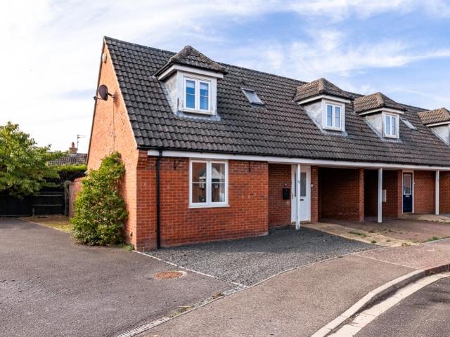 House for sale in Sutterton, Boston