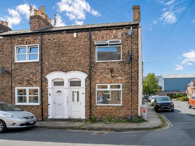 House for sale in Foss Islands, High Field