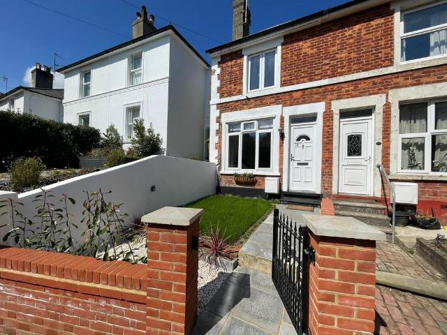 House for sale in Southborough, Sandown Park