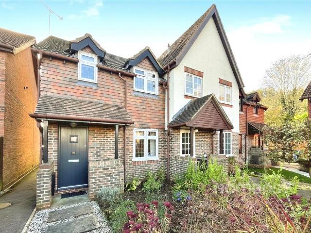 House for sale in Little Sandhurst