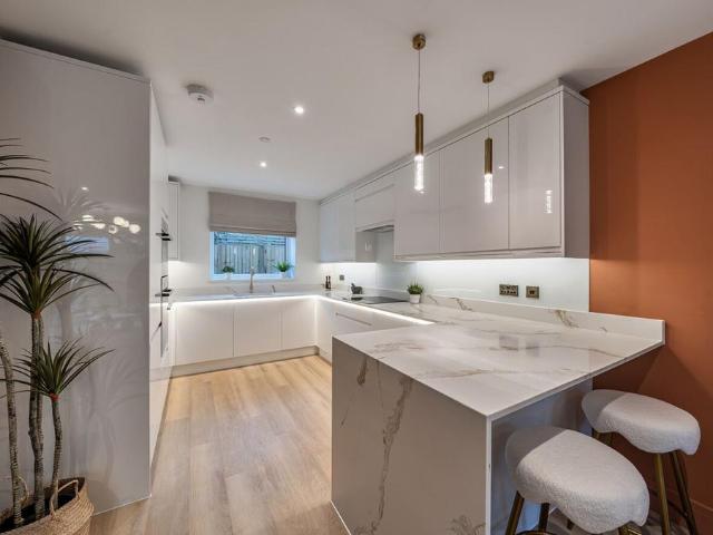 House for sale in Peckham, Greater London