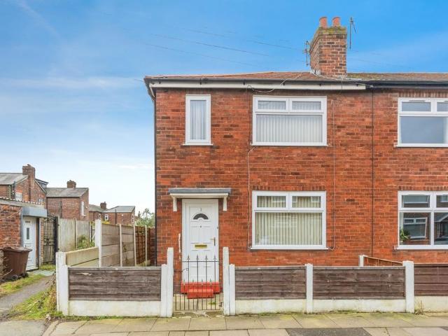 House for sale in Clifton, Salford