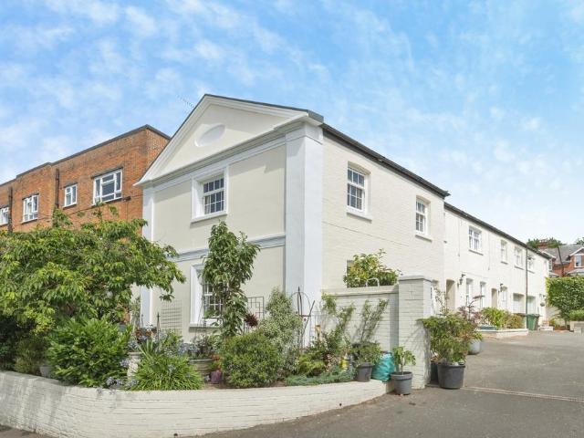 House for sale in St James, Sandown Park