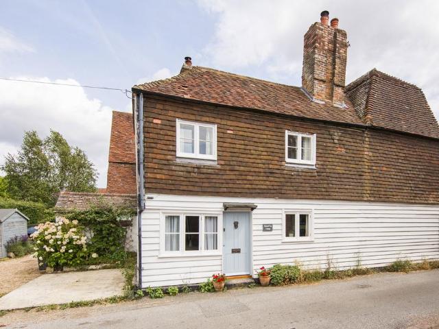 House for sale in Heathlands, East Sussex