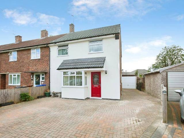 House for sale in Caldermill, East Midlands