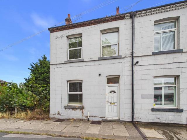 House for sale in Pontefract, West Yorkshire
