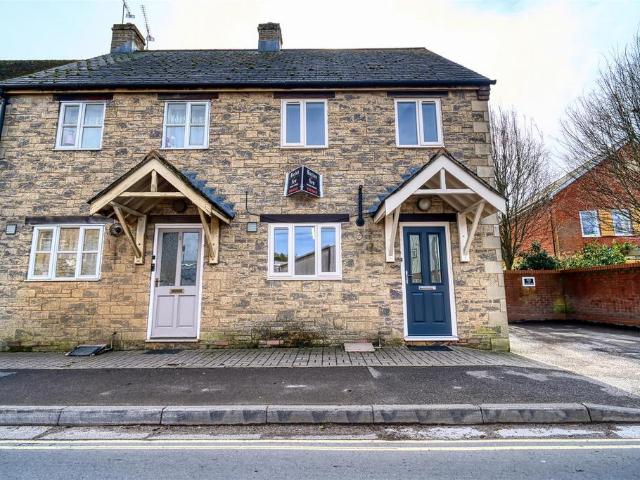 House for sale in Sturminster Newton, Bagber