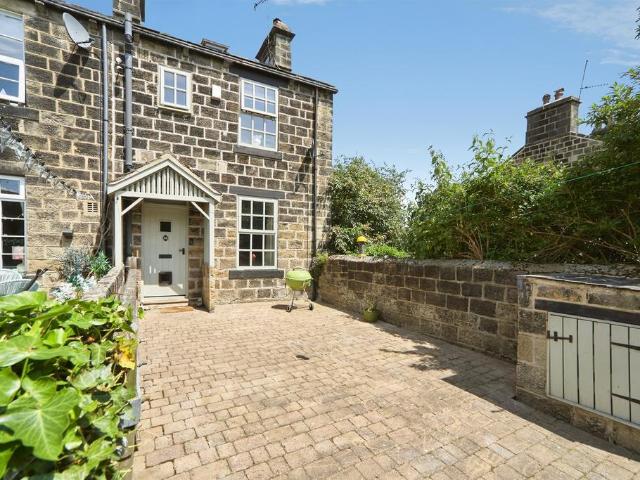 House for sale in Horsforth, West Yorkshire