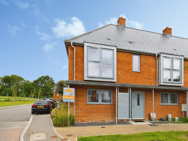 House for sale in Bridgefield, Kent