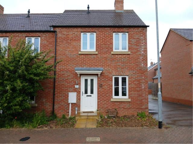 House for sale in Thrapston