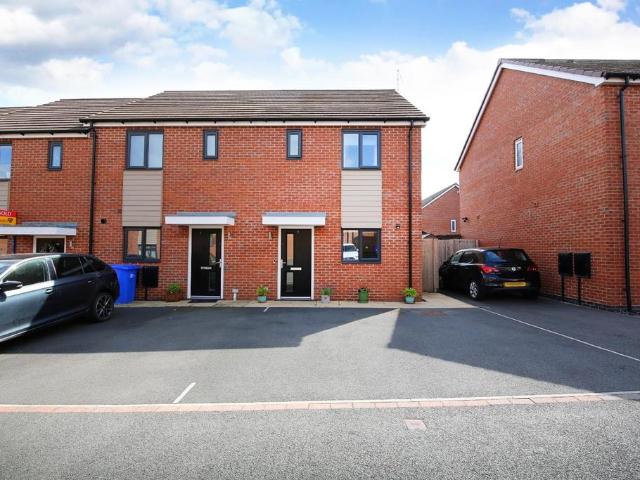 House for sale in The Heath, Beamhurst