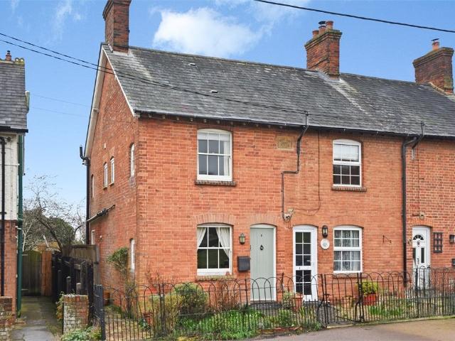 House for sale in Quainton