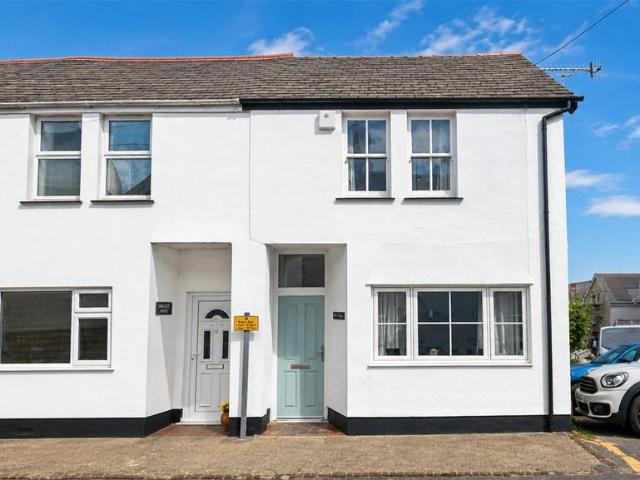 House for sale in Llanfaelog, Rhosneigr