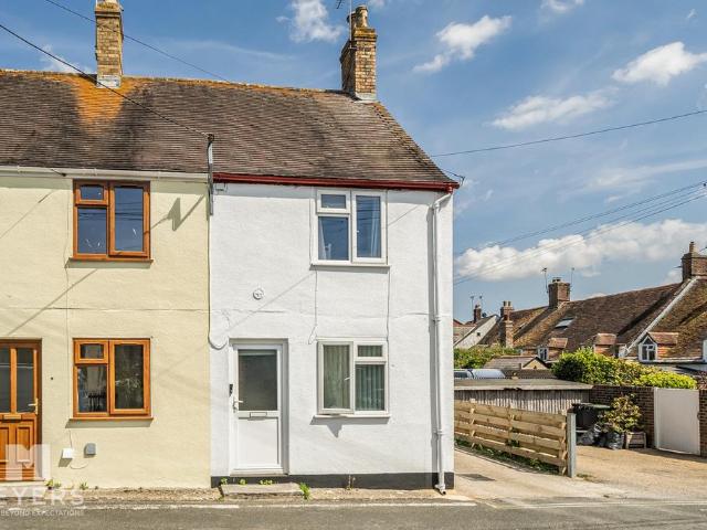 House for sale in Wareham Town, Arne