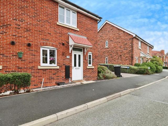 House for sale in Weston and Crewe Green